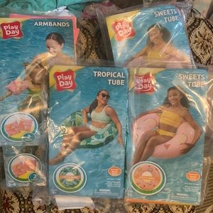 5 play day 2 swimming armbands, 3 water tube